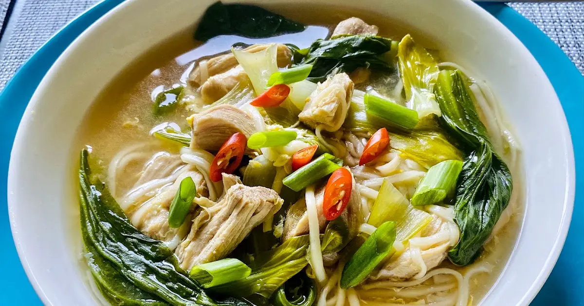CHICKEN AND BOK CHOY NOODLE SOUP