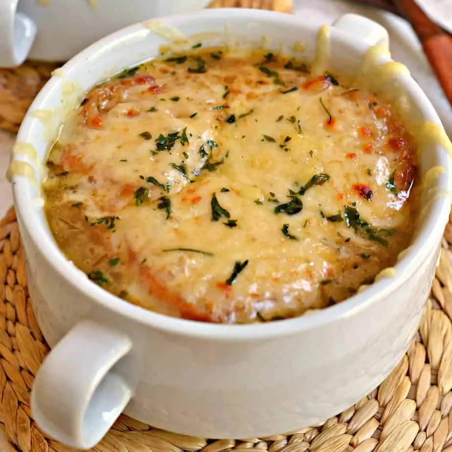 Classic French Onion Soup (with sweet caramelized onions)