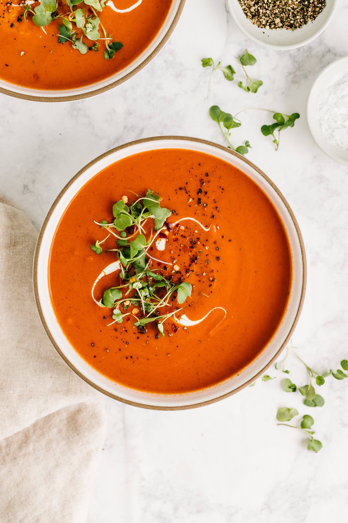 Easy Roasted Red Pepper Tomato Soup