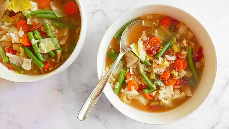 How to make delicious soup from almost anything