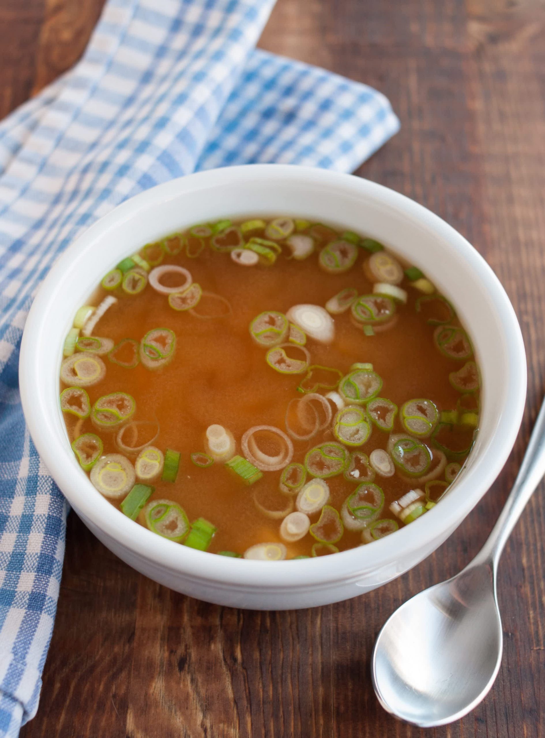How To Make Easy &  Delicious Miso Soup at Home