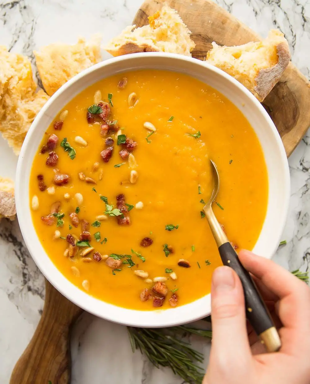 This Roasted Butternut Squash Soup is easy to make and bursting with ...