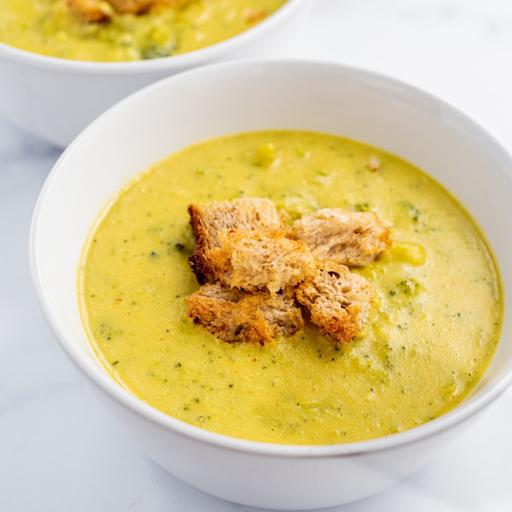 Vegan Copycat Panera Broccoli Cheddar Soup